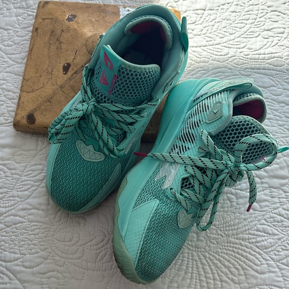 Adidas Dame Basketball Shoe - Picture 2 of 9